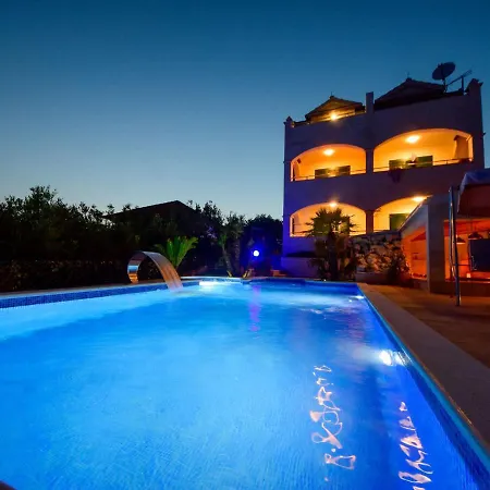 Apartment Apartment Villa Andjelka-7 By Interhome Trogir