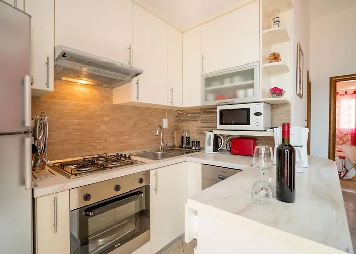 Apartment Apartment Villa Andjelka-7 By Interhome