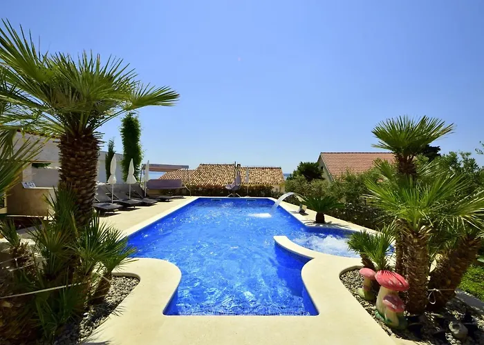 Apartment Villa Andjelka-7 By Interhome